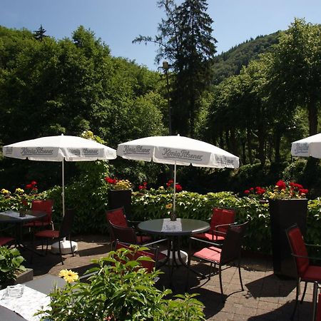 Bertricher Hof Hotel Garni Бад Бертрих Екстериор снимка