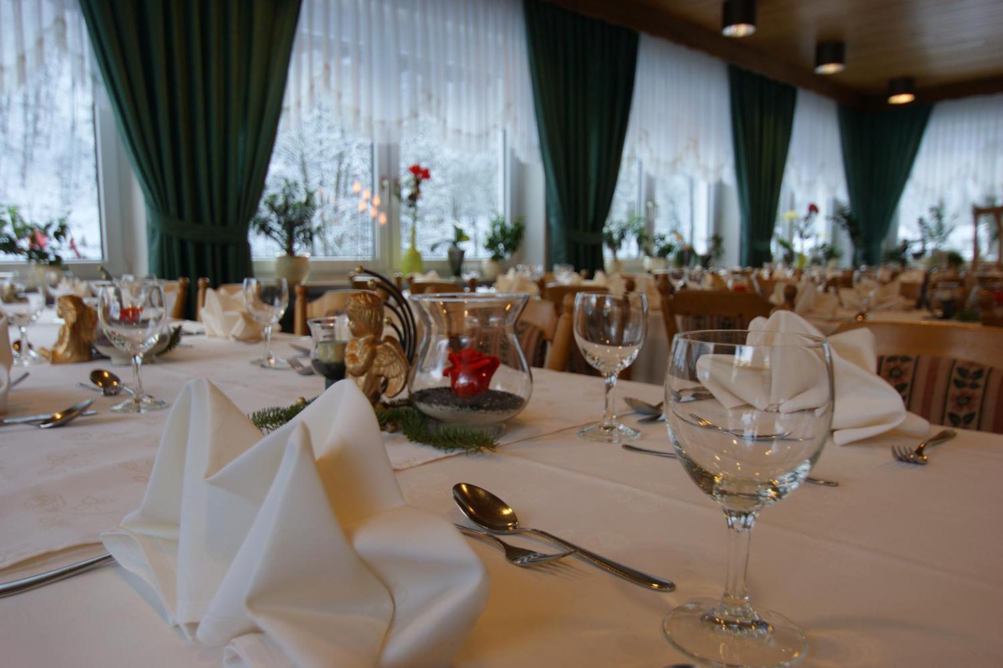 Bertricher Hof Hotel Garni Бад Бертрих Екстериор снимка