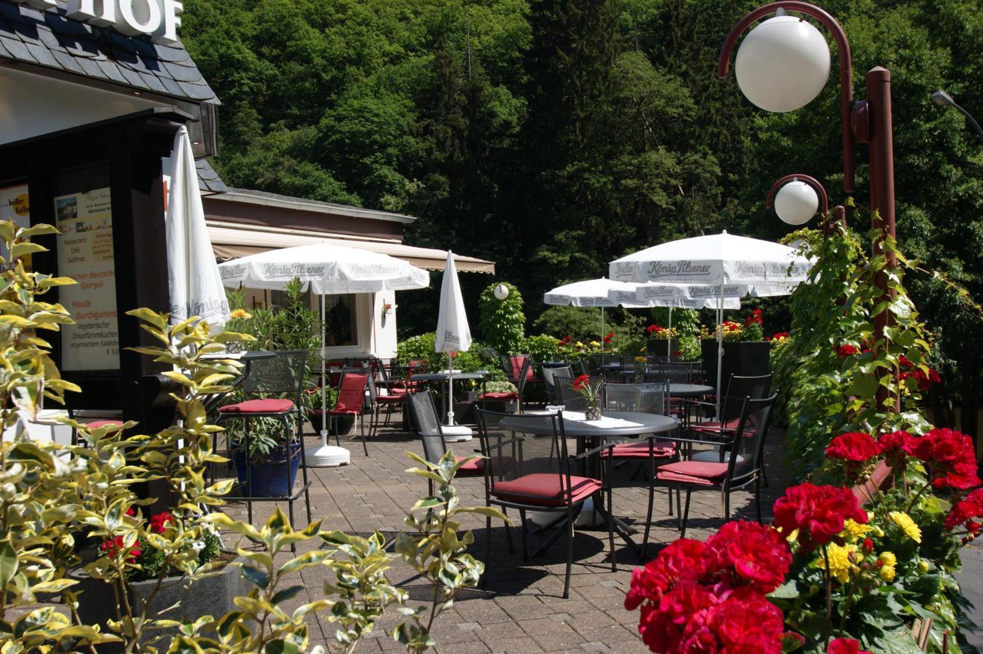 Bertricher Hof Hotel Garni Бад Бертрих Екстериор снимка