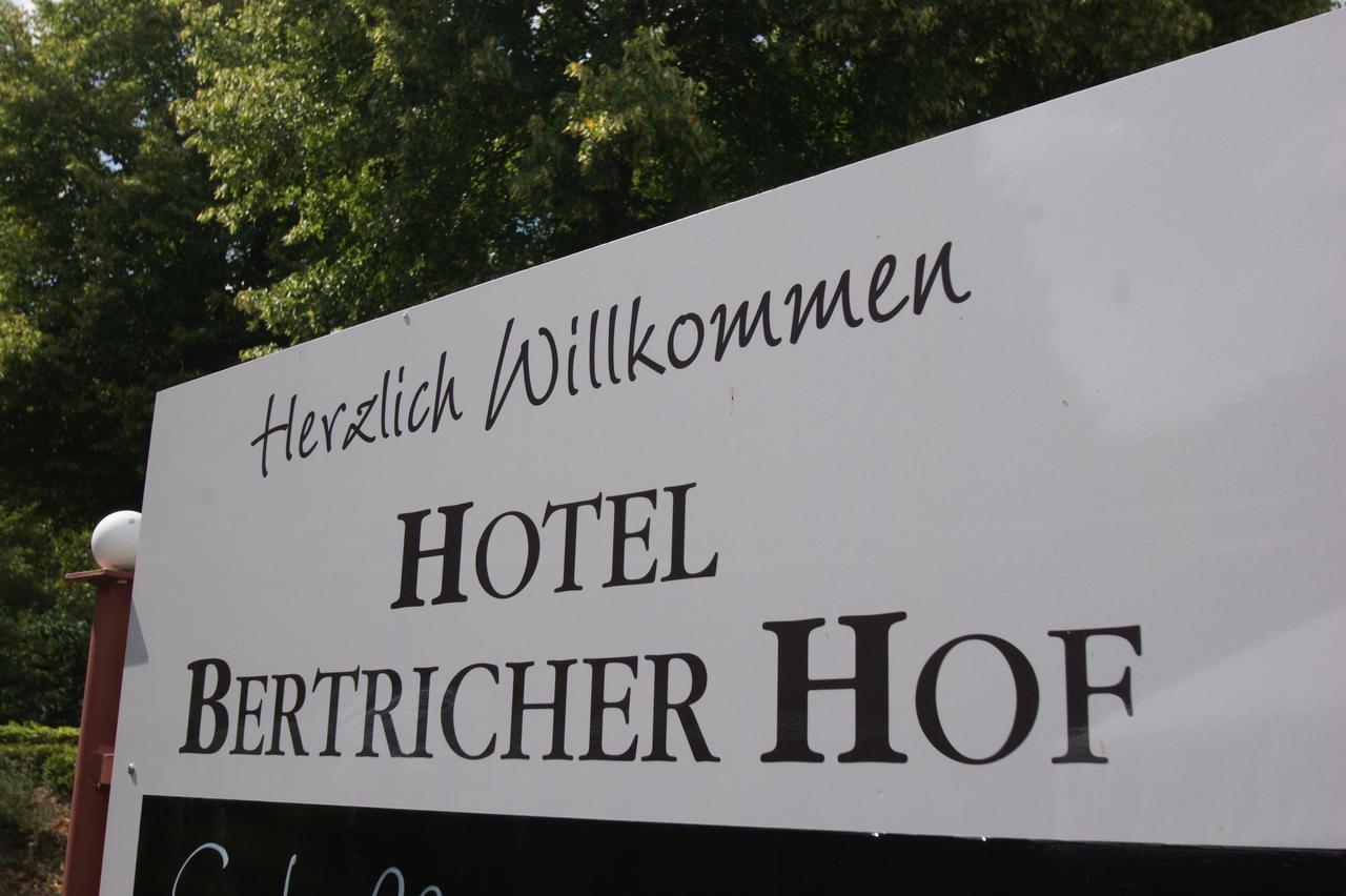 Bertricher Hof Hotel Garni Бад Бертрих Екстериор снимка