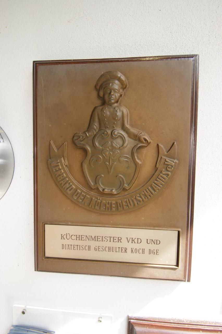 Bertricher Hof Hotel Garni Бад Бертрих Екстериор снимка