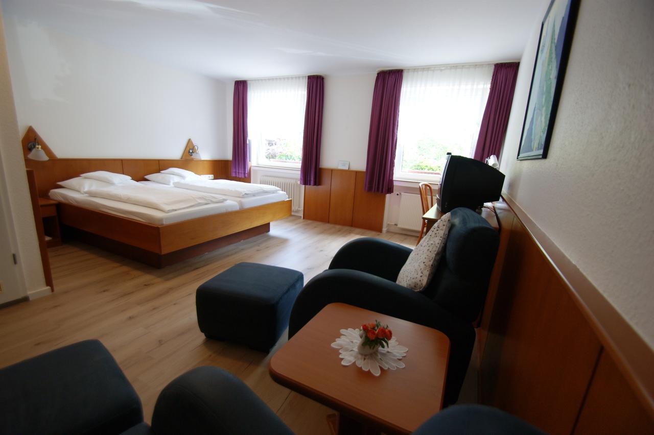 Bertricher Hof Hotel Garni Бад Бертрих Екстериор снимка